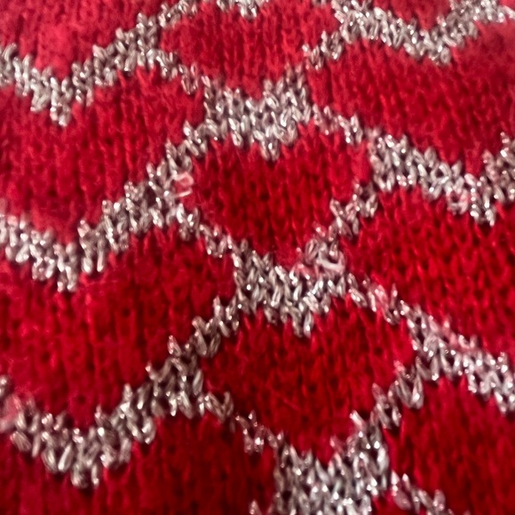 Lili Sodonio Red and Silver heart knit skirt - Picture 4 of 6